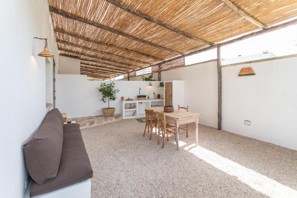 Trullo Santovia Bed & Breakfast Sant Isidoro  Exterior foto