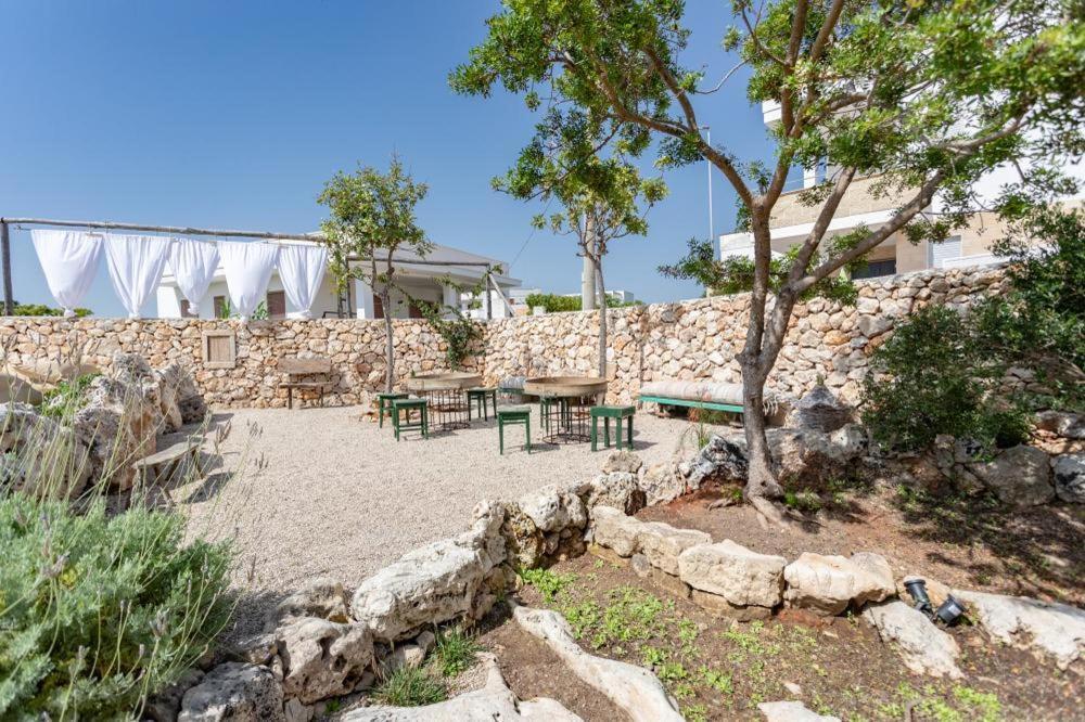 Trullo Santovia Bed & Breakfast Sant Isidoro  Exterior foto