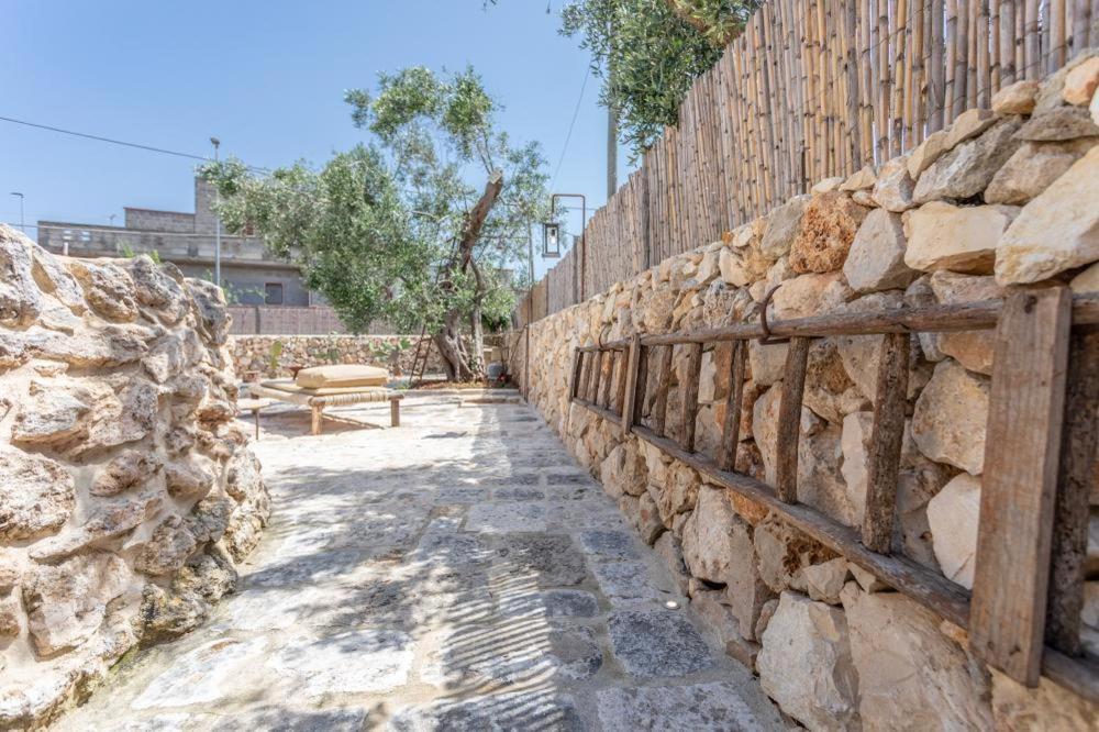Trullo Santovia Bed & Breakfast Sant Isidoro  Exterior foto