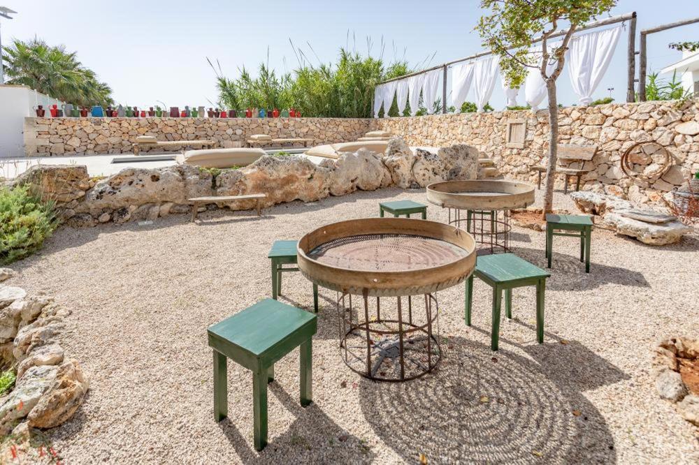 Trullo Santovia Bed & Breakfast Sant Isidoro  Exterior foto